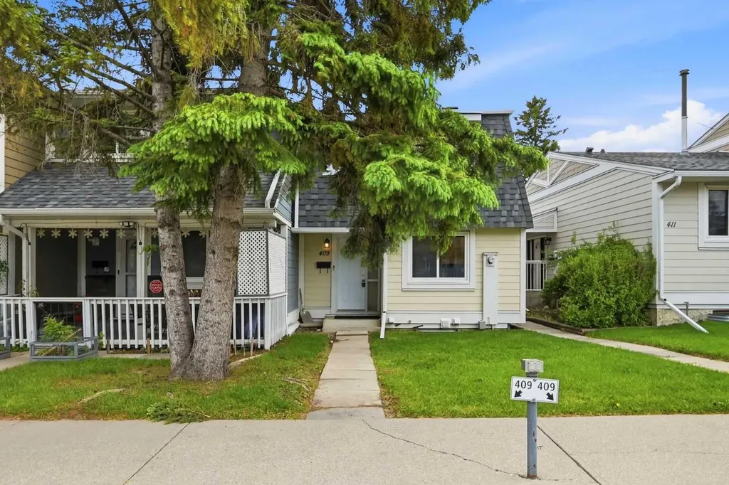 409 Georgian Villas NE Calgary AB T2A 7E3