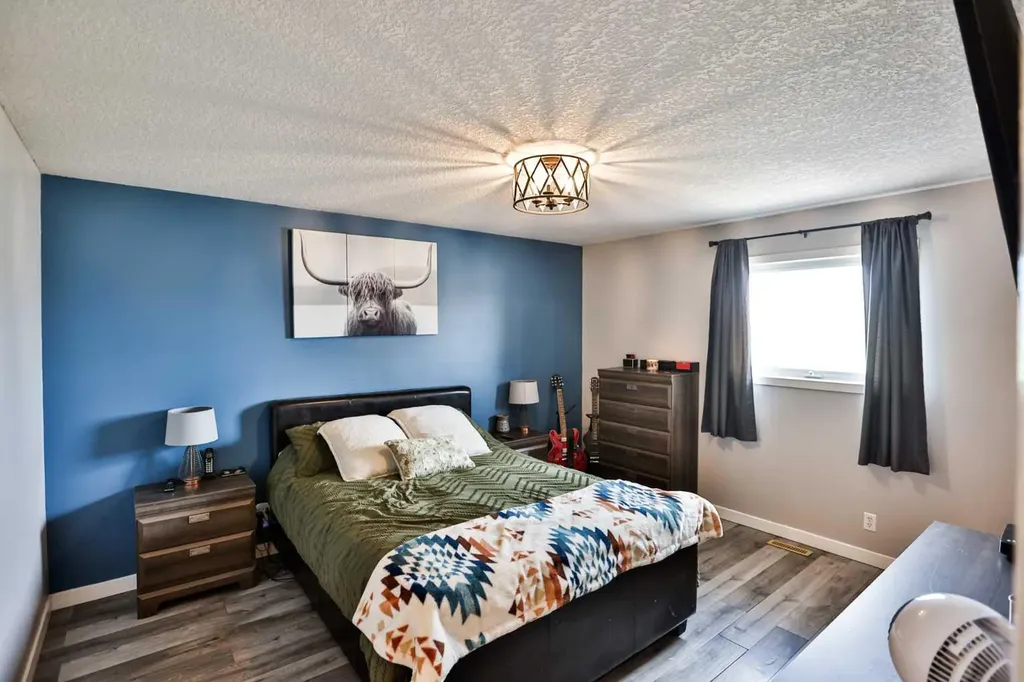 1102 24 Avenue Coaldale AB T1M 1N4