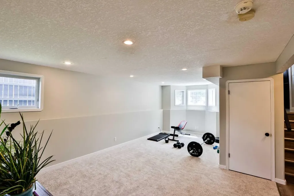 1102 24 Avenue Coaldale AB T1M 1N4