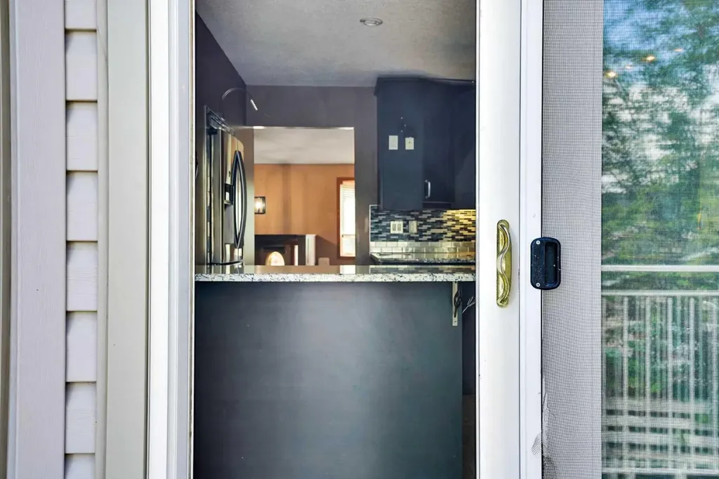 139 Harvest Glen Rise NE Calgary AB T3K4B9