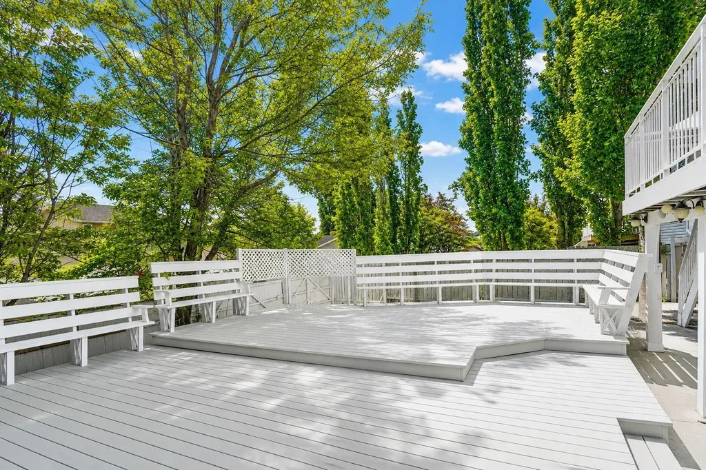 139 Harvest Glen Rise NE Calgary AB T3K4B9