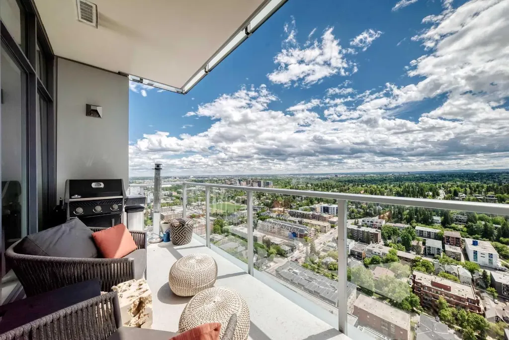 930 16 Avenue SW Calgary AB T2R 1C2