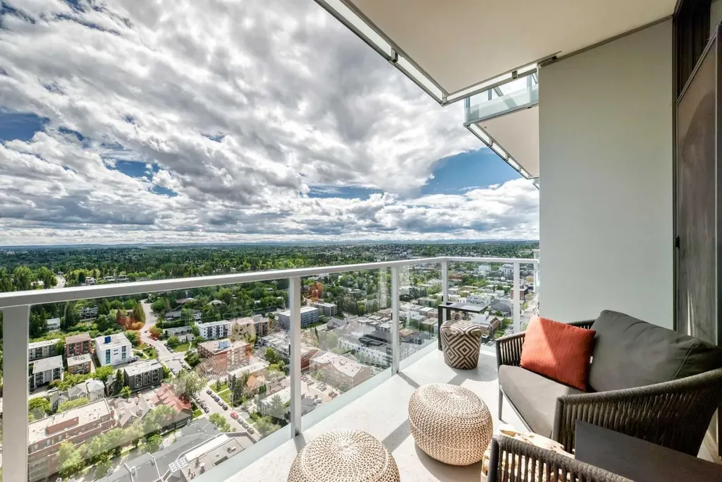 930 16 Avenue SW Calgary AB T2R 1C2