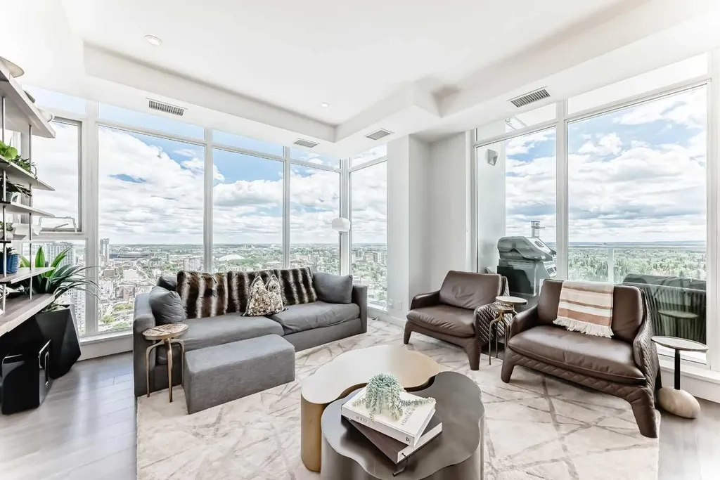 930 16 Avenue SW Calgary AB T2R 1C2