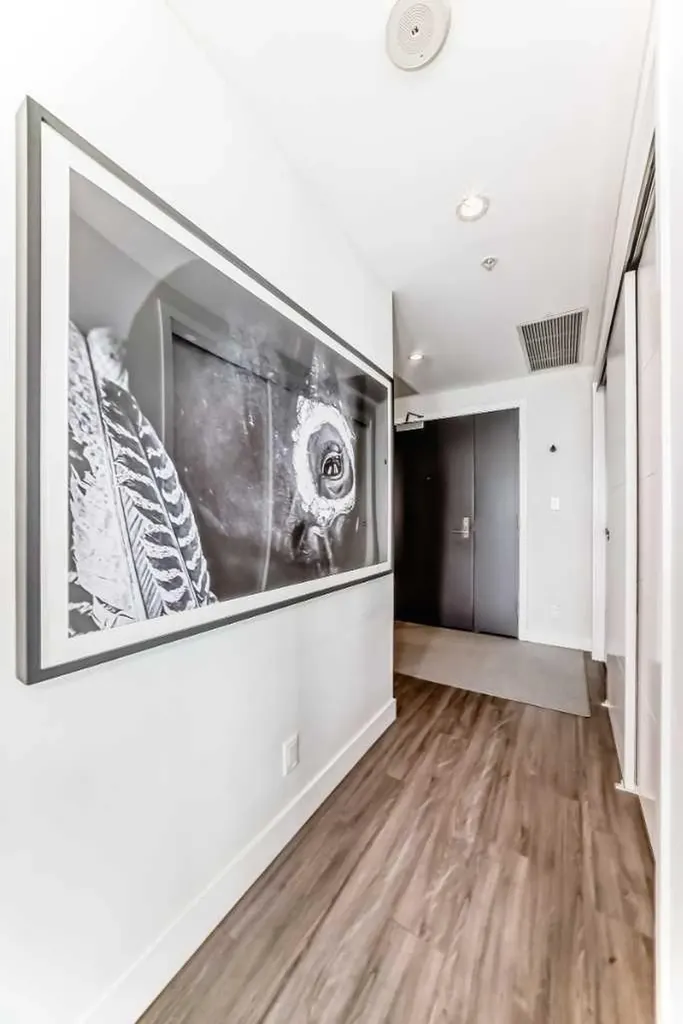 930 16 Avenue SW Calgary AB T2R 1C2