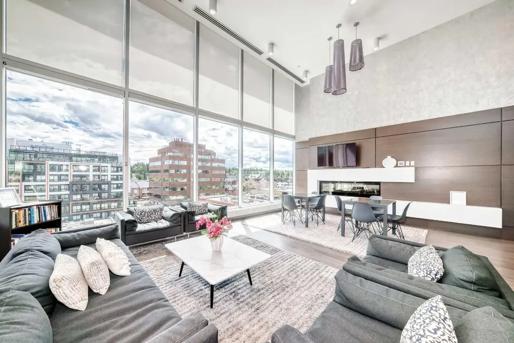 930 16 Avenue SW Calgary AB T2R 1C2