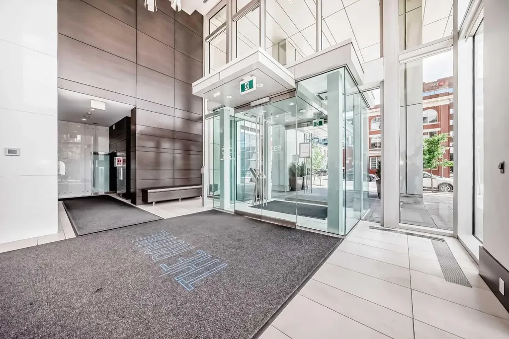 930 16 Avenue SW Calgary AB T2R 1C2