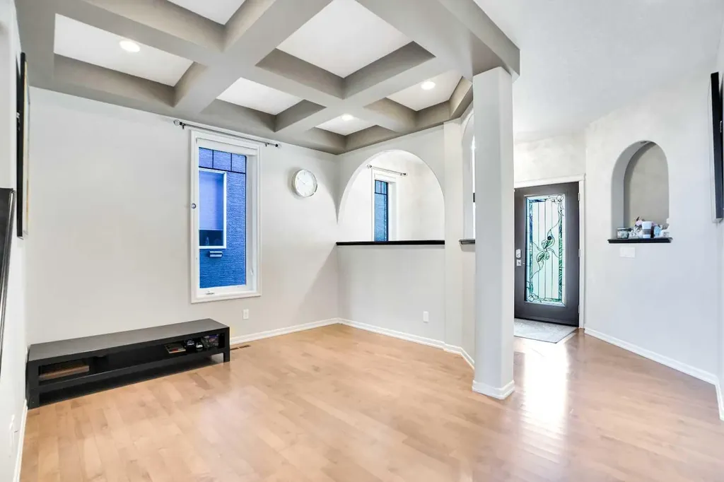 60 Cranarch Rise SE Calgary AB T3M1M3