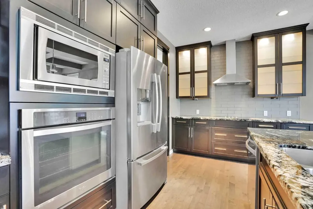 60 Cranarch Rise SE Calgary AB T3M1M3