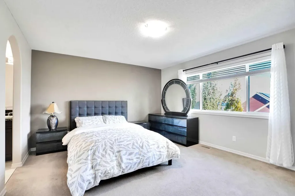 60 Cranarch Rise SE Calgary AB T3M1M3