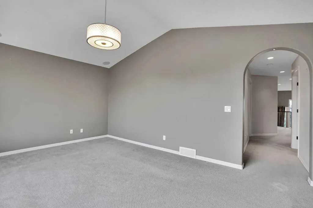 60 Cranarch Rise SE Calgary AB T3M1M3