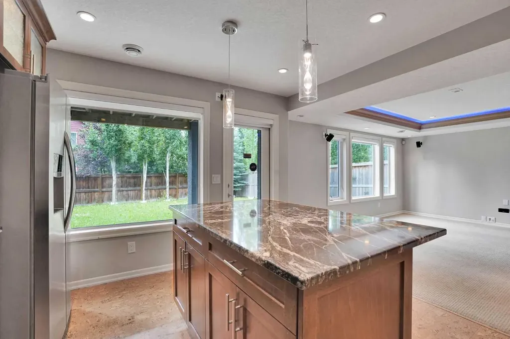 60 Cranarch Rise SE Calgary AB T3M1M3