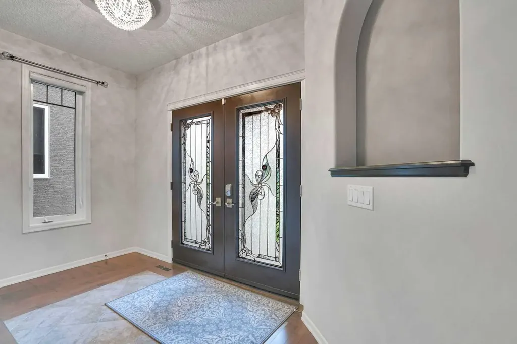 60 Cranarch Rise SE Calgary AB T3M1M3
