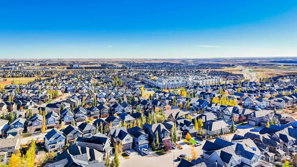 60 Cranarch Rise SE Calgary AB T3M1M3