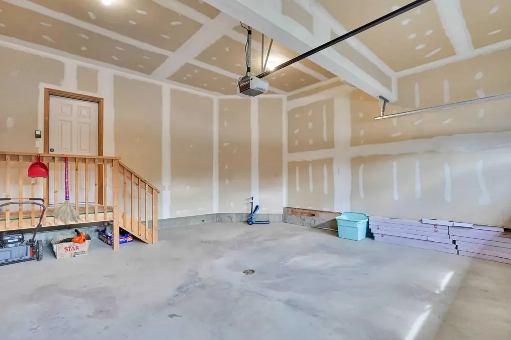 60 Cranarch Rise SE Calgary AB T3M1M3