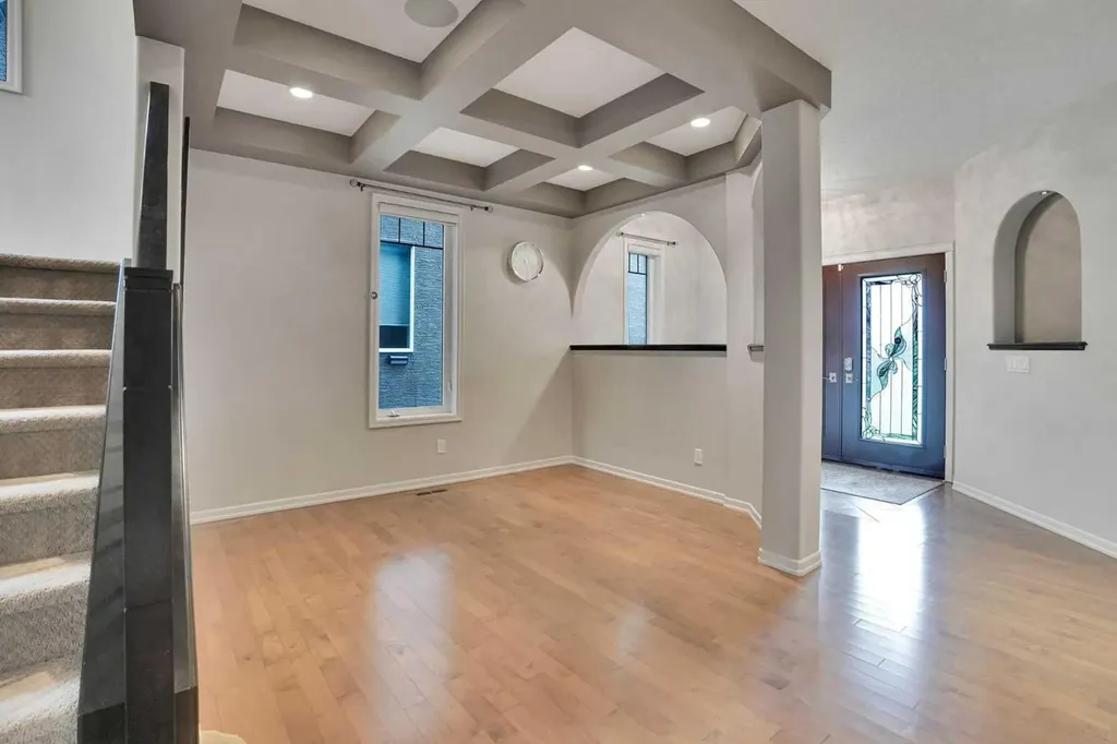 60 Cranarch Rise SE Calgary AB T3M1M3
