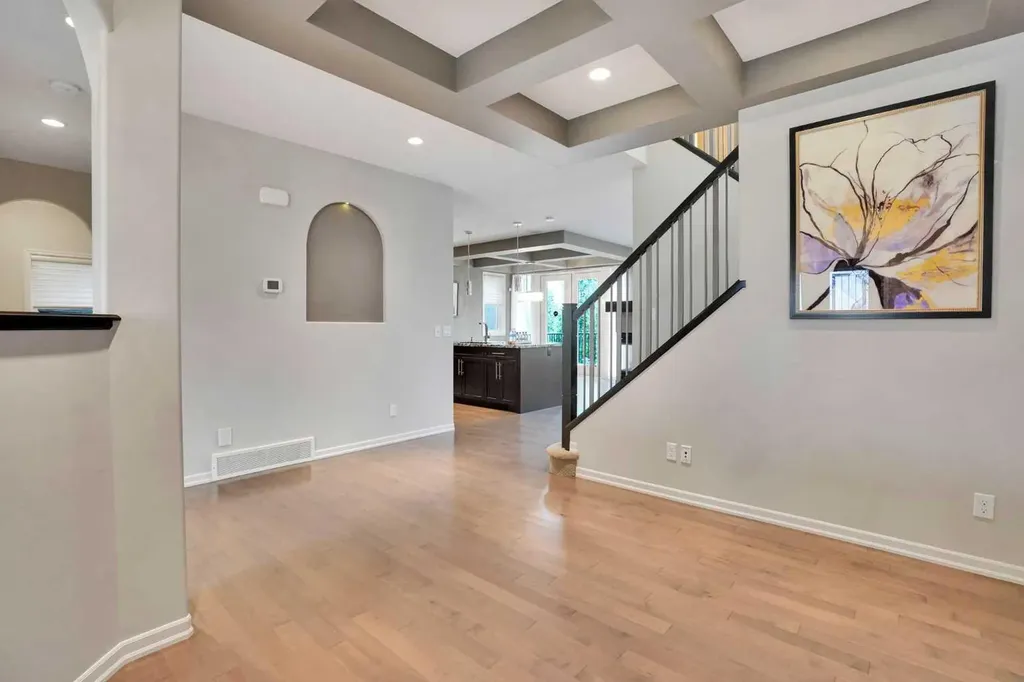 60 Cranarch Rise SE Calgary AB T3M1M3
