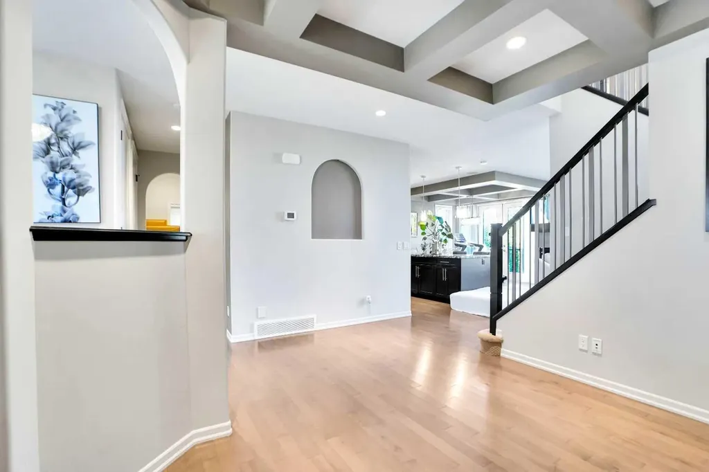 60 Cranarch Rise SE Calgary AB T3M1M3
