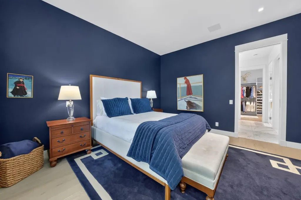 3021 3 Street SW Calgary AB T2S 1V2
