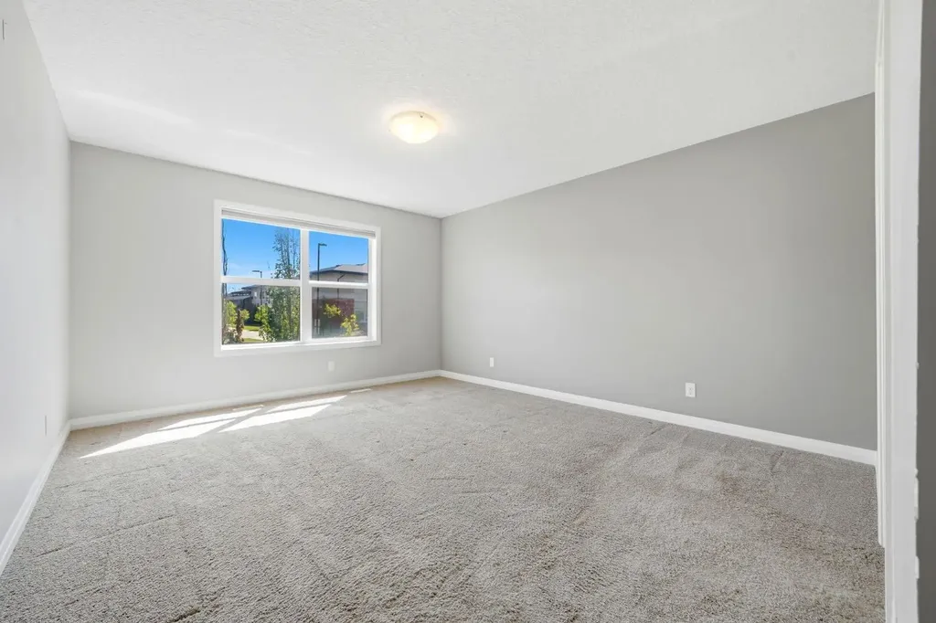 187 Evansfield Way NW Calgary AB T3P 0K3
