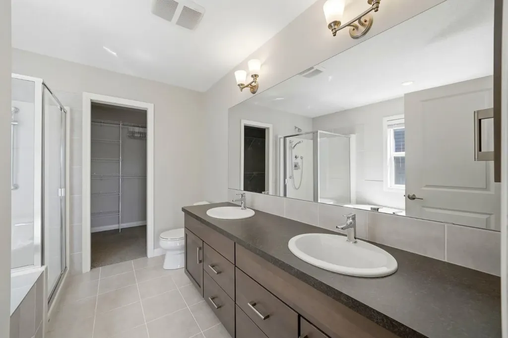 187 Evansfield Way NW Calgary AB T3P 0K3