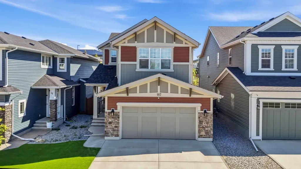 187 Evansfield Way NW Calgary AB T3P 0K3