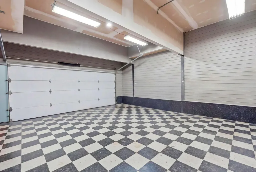 187 Evansfield Way NW Calgary AB T3P 0K3