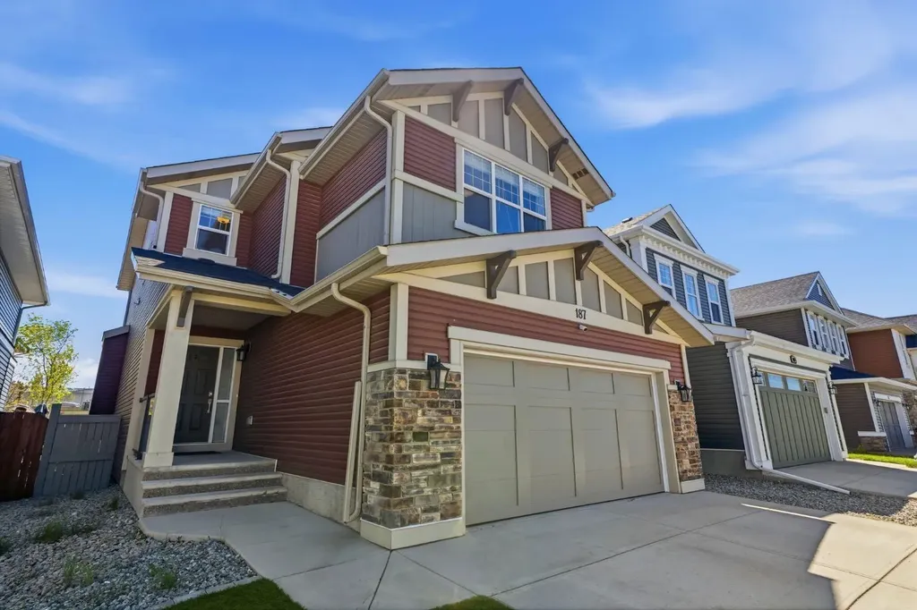 187 Evansfield Way NW Calgary AB T3P 0K3
