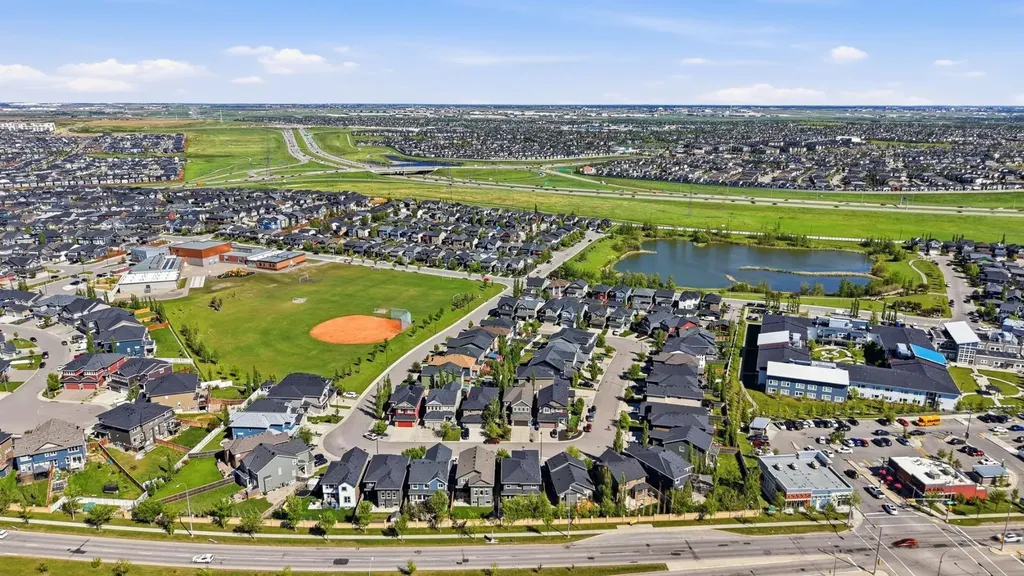 187 Evansfield Way NW Calgary AB T3P 0K3