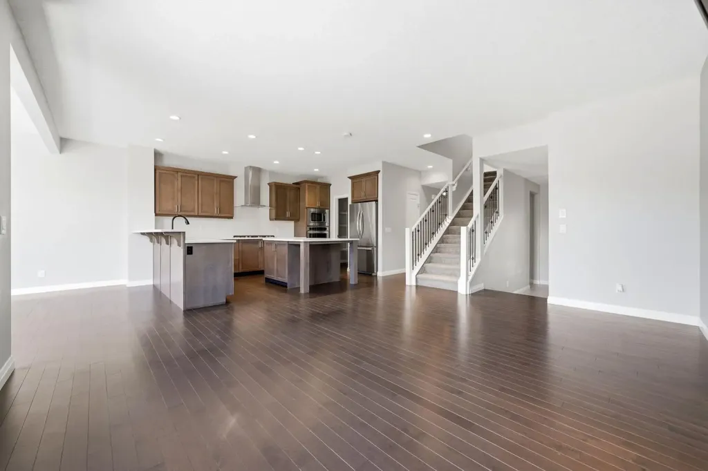 187 Evansfield Way NW Calgary AB T3P 0K3