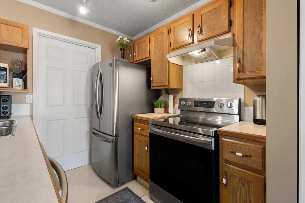 203 Grier Terrace NE Calgary AB T2K5Y7
