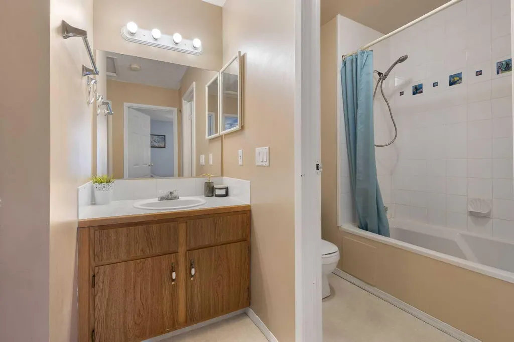 203 Grier Terrace NE Calgary AB T2K5Y7