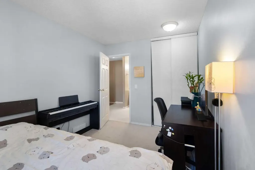 203 Grier Terrace NE Calgary AB T2K5Y7