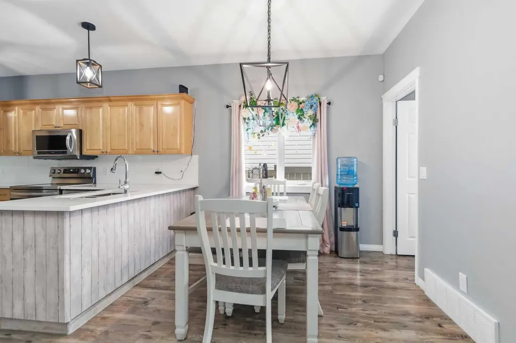 124 Crown Creek Lane Fort Mcmurray AB T9K 2V1