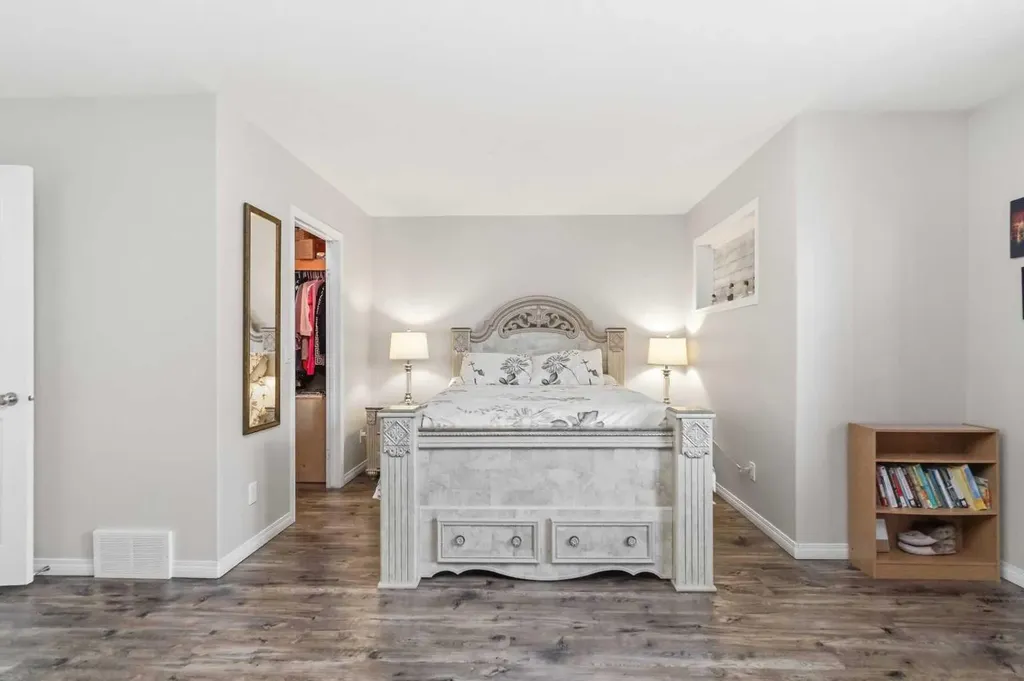 124 Crown Creek Lane Fort Mcmurray AB T9K 2V1