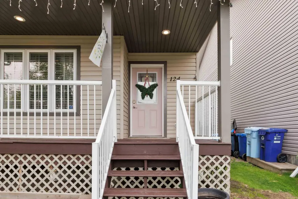 124 Crown Creek Lane Fort Mcmurray AB T9K 2V1