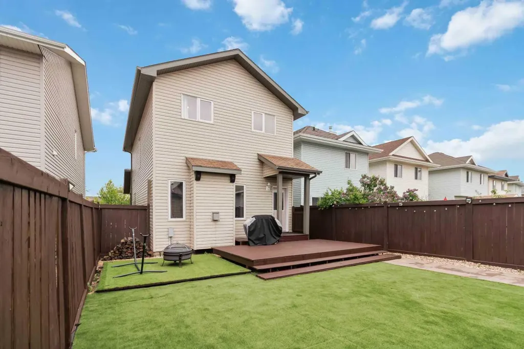 124 Crown Creek Lane Fort Mcmurray AB T9K 2V1