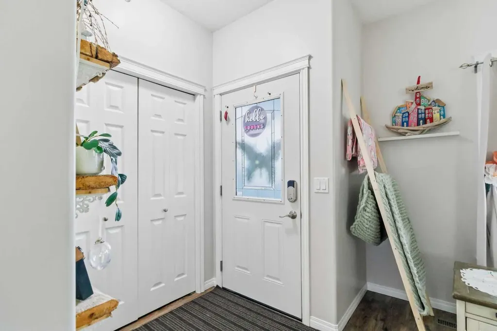 124 Crown Creek Lane Fort Mcmurray AB T9K 2V1
