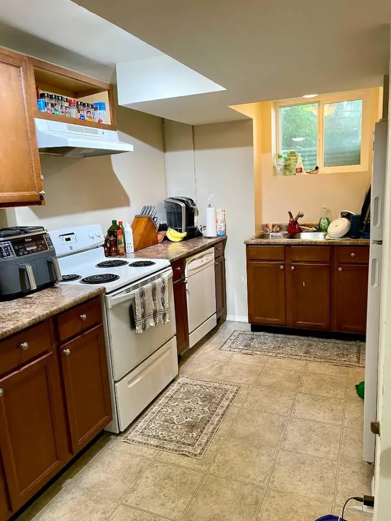 132 Allandale Close SE Calgary AB T2H 1V9