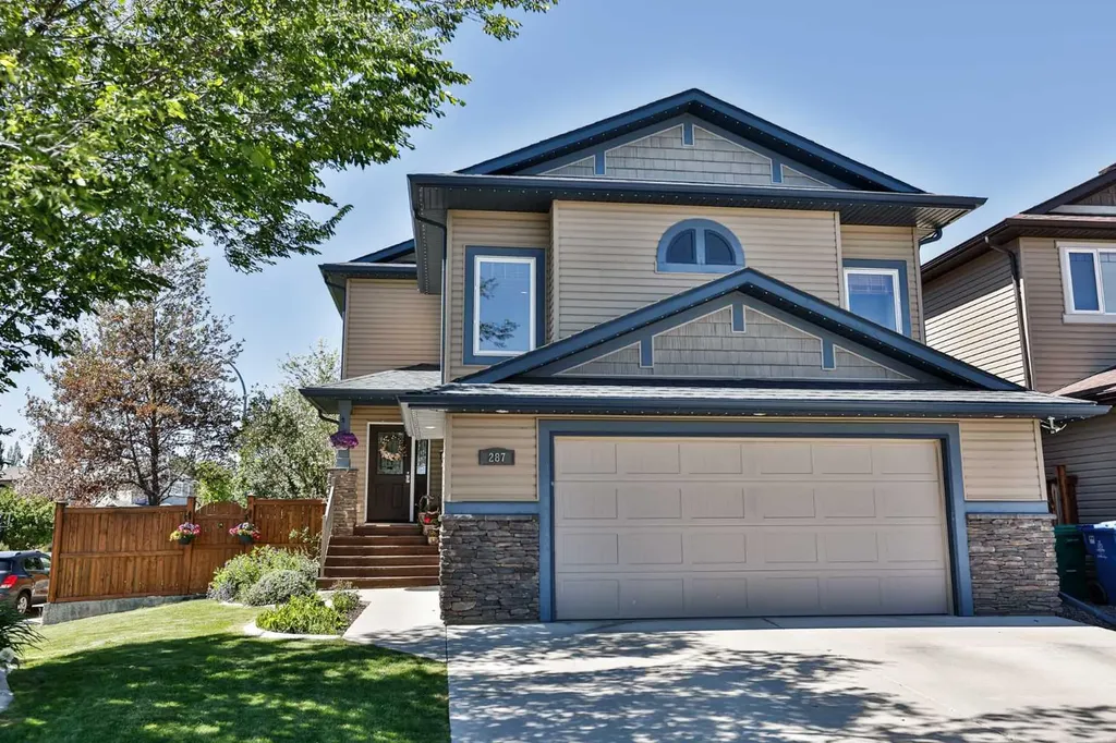 287 Firelight Crescent W Lethbridge AB T1J 4B2