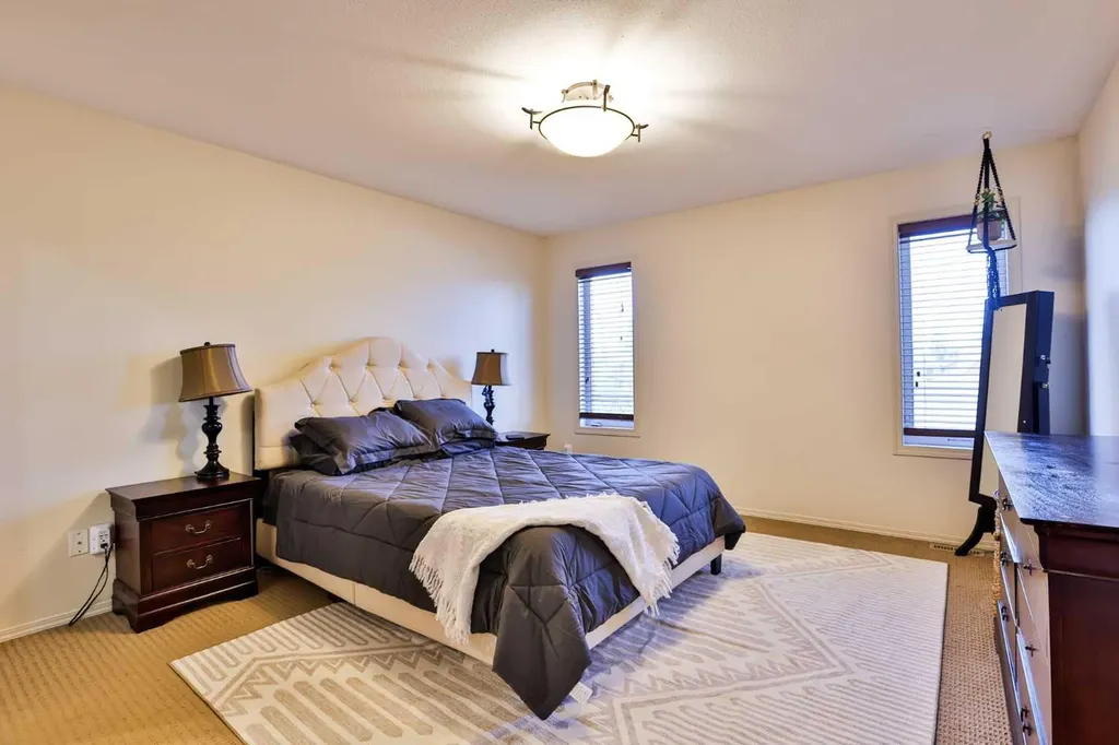 287 Firelight Crescent W Lethbridge AB T1J 4B2