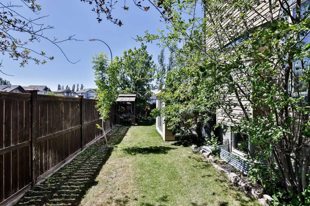 287 Firelight Crescent W Lethbridge AB T1J 4B2