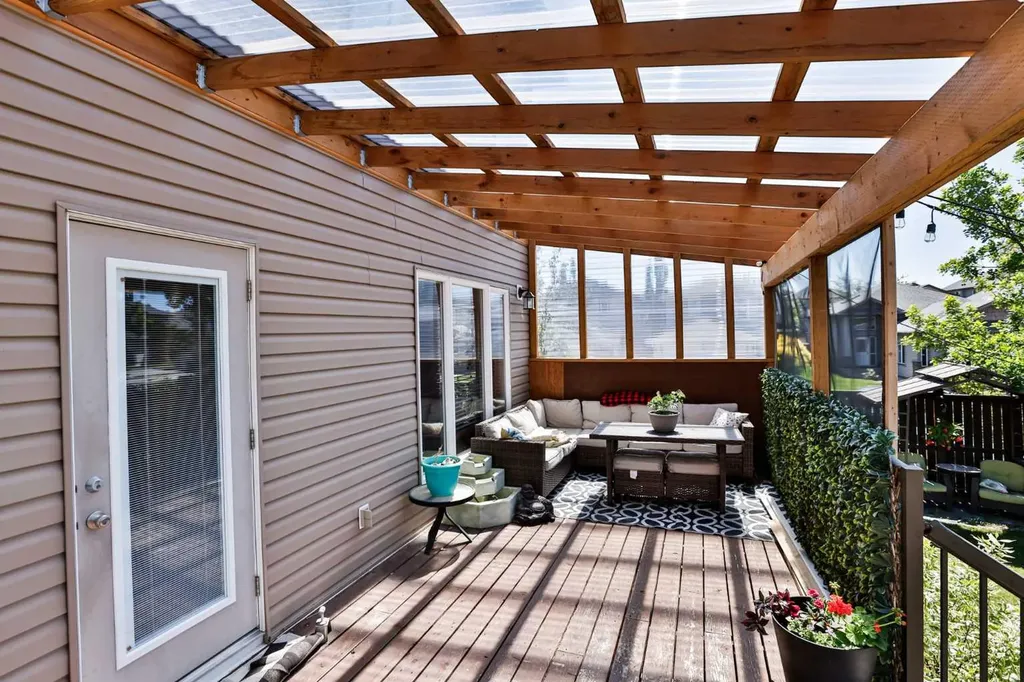 287 Firelight Crescent W Lethbridge AB T1J 4B2