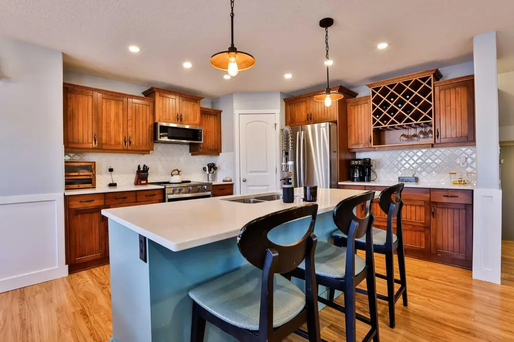 287 Firelight Crescent W Lethbridge AB T1J 4B2