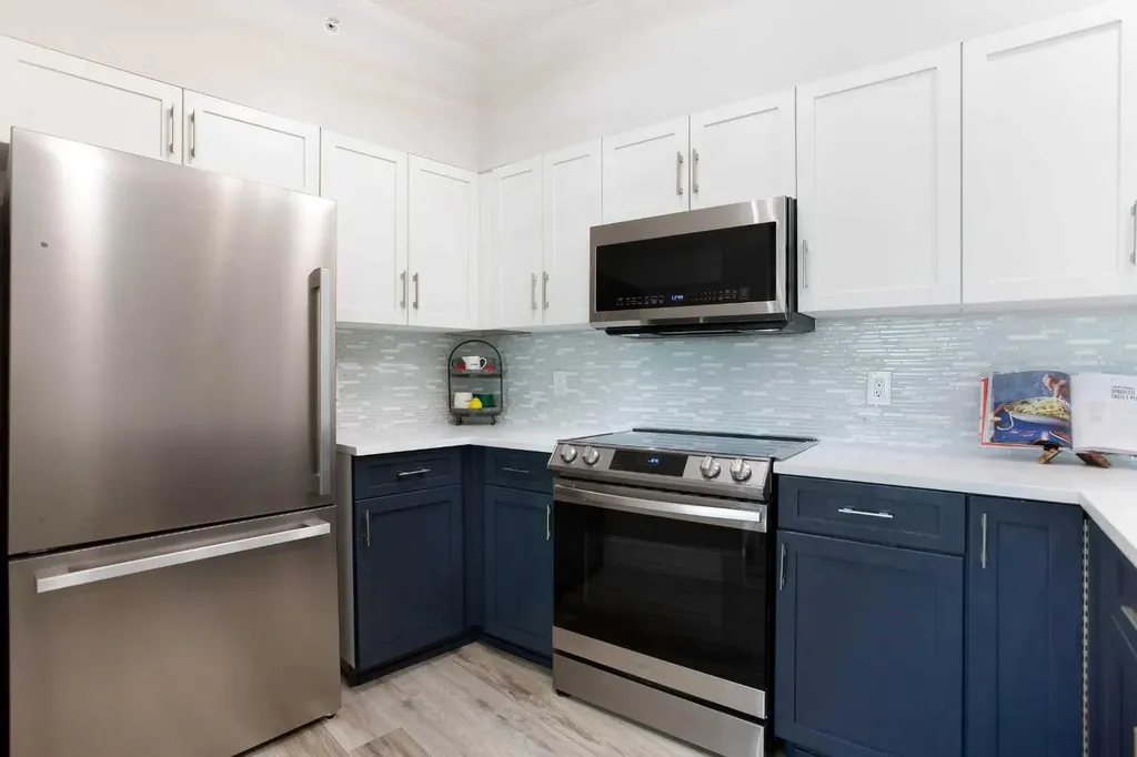 205 Riverfront Avenue SW Calgary AB T2P 5K4