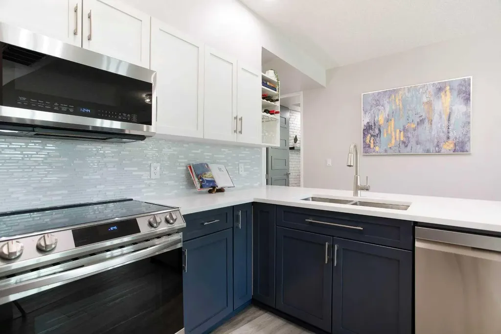205 Riverfront Avenue SW Calgary AB T2P 5K4