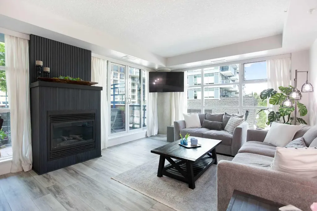205 Riverfront Avenue SW Calgary AB T2P 5K4