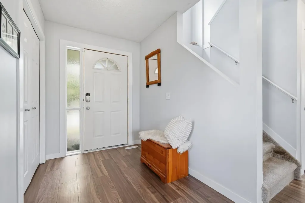 56 Silver Creek Boulevard Airdrie AB T4B 2P6