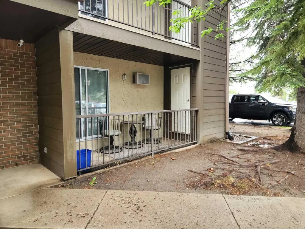 440 Columbia Boulevard W Lethbridge AB T1K 5R4