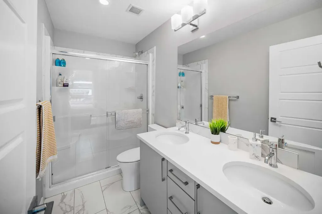 106 Stewart Creek Rise Canmore AB T1W 0N3